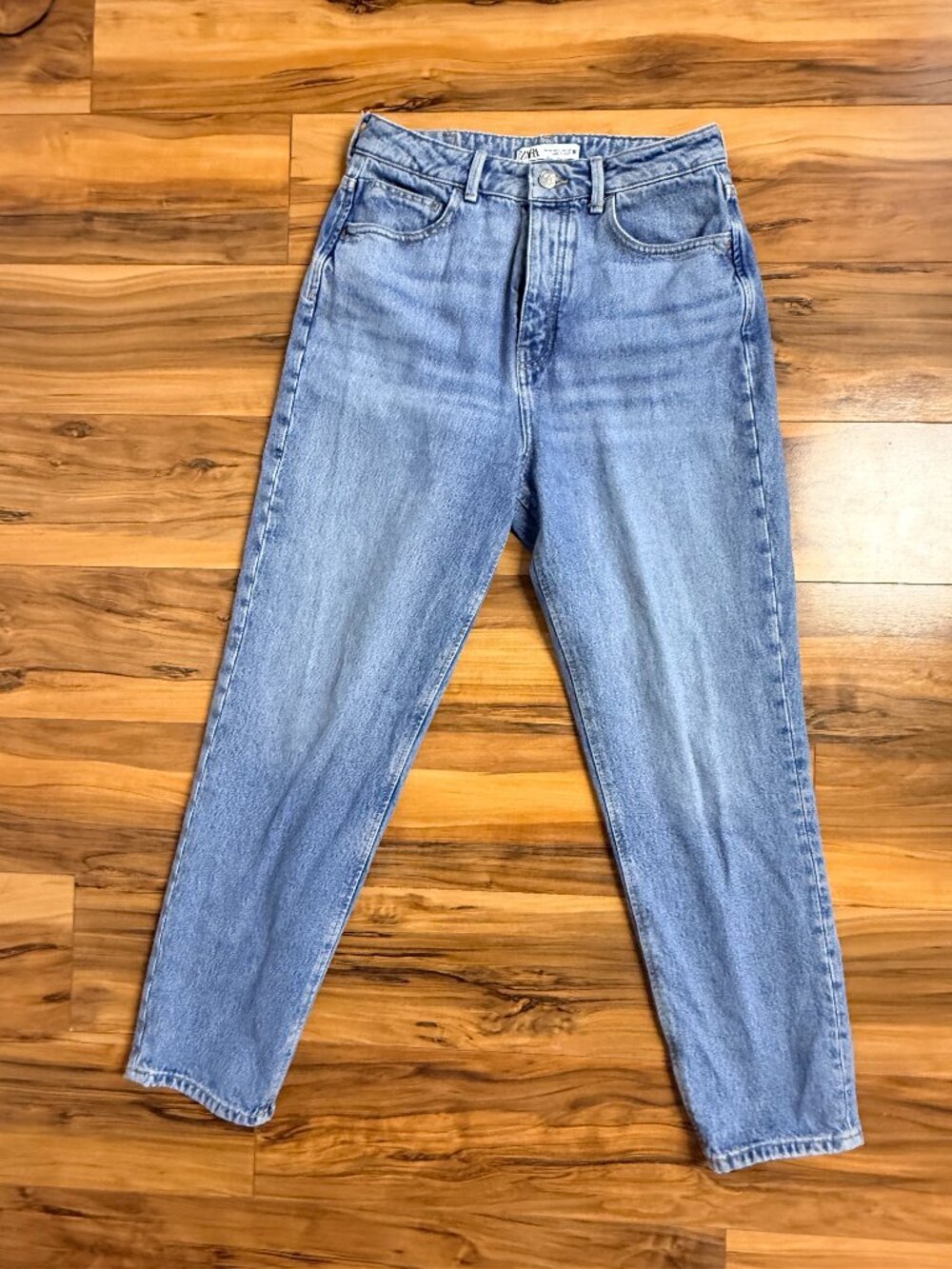 Zara High Rise Ankle Mom Jeans Button Fly Size 6 Euro 38